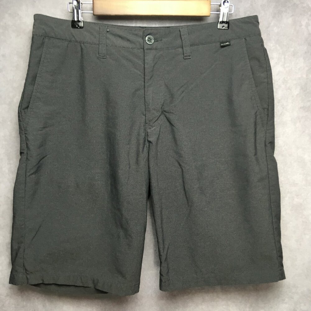 Travis‎ Mathew Mens Shorts size 34 Dark Gray Golf Flat Front Nylon Poly Stretch